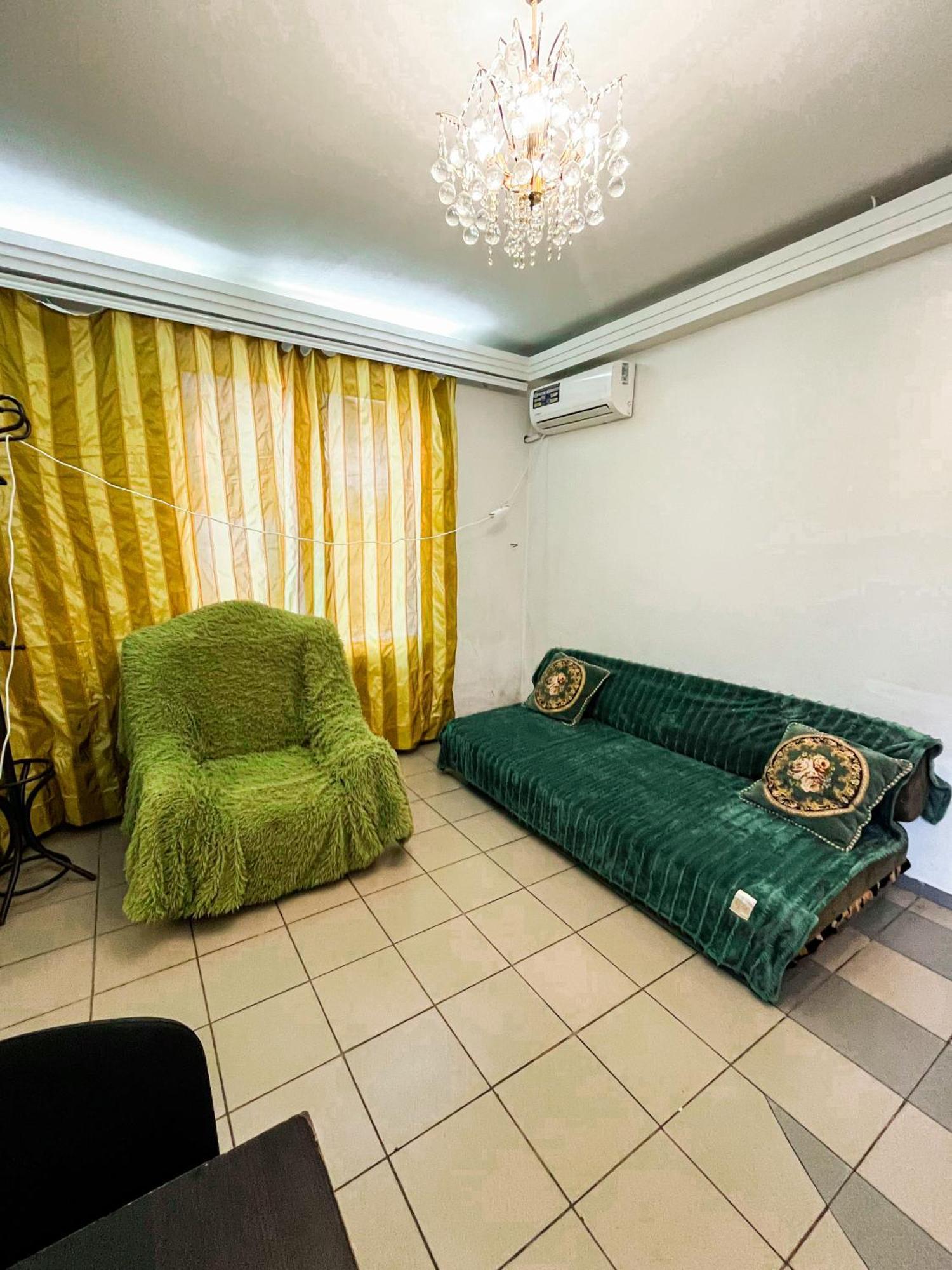 Studio Bucuresti Chisinau Eksteriør bilde